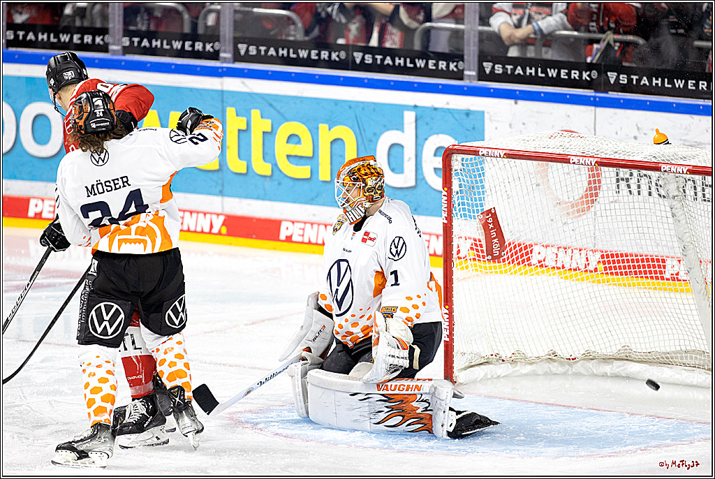 PENNY DEL;  Kölner Haie - Grizzly Wolfsburg; Köln, 26.10.2022
